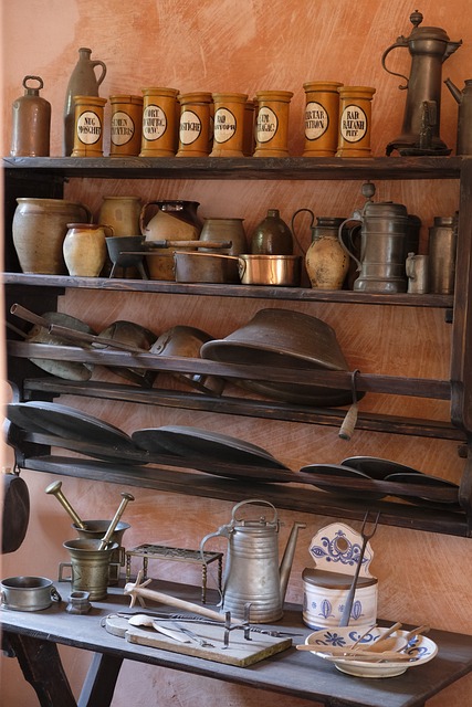 Grenier remplie de valises